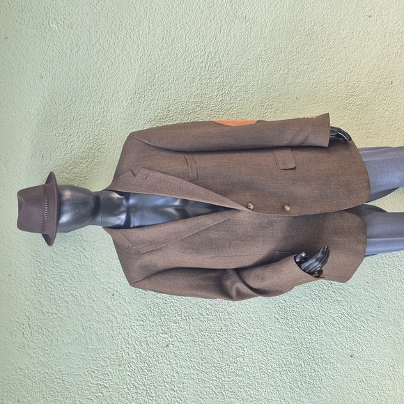 Andy Thornal (USA) Men's Classic Brown Herringbone Blazer W/Tan Elbow Patches - Picture 1 of 17